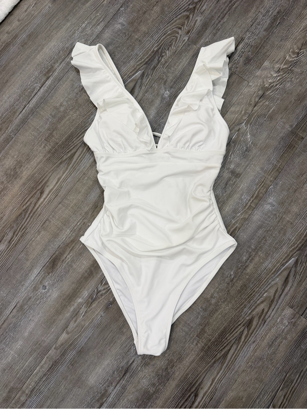 Cupshe White Ruffle V-Neck One-Piece Swimsuit